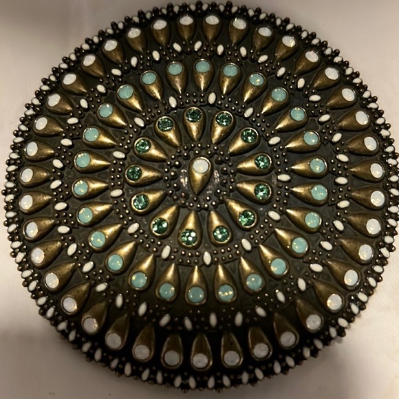 VINTAGE AZTEC STYLE BELT BUCKLE PENDANT /RHINESTONES 3.5 INCH DIAMETER OPAL - Picture 8 of 14